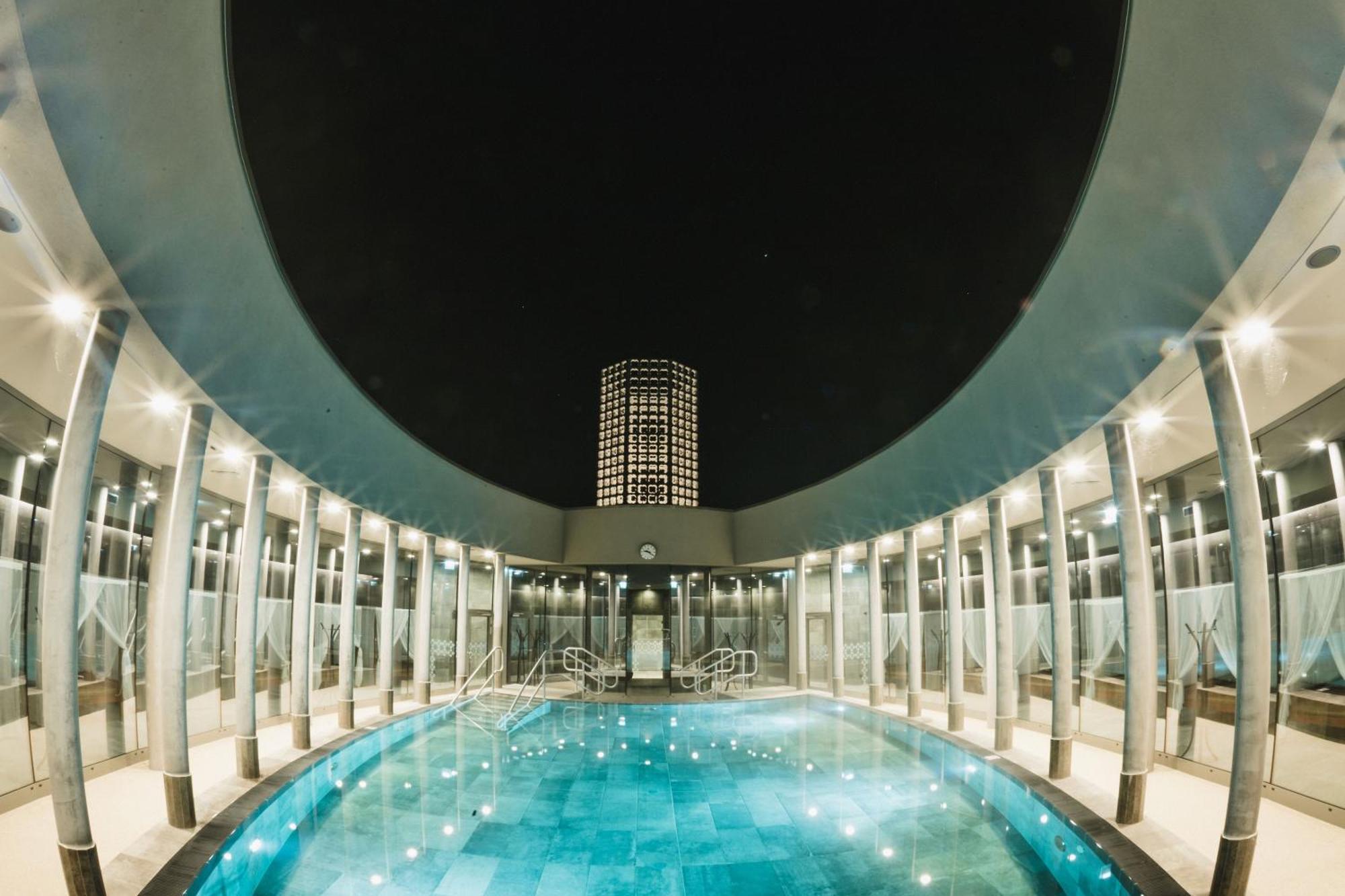 Therme Laa - Hotel&Silent Spa Laa an der Thaya Buitenkant foto