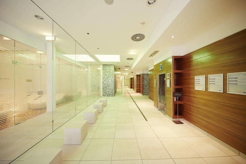 Therme Laa - Hotel&Silent Spa Laa an der Thaya Buitenkant foto
