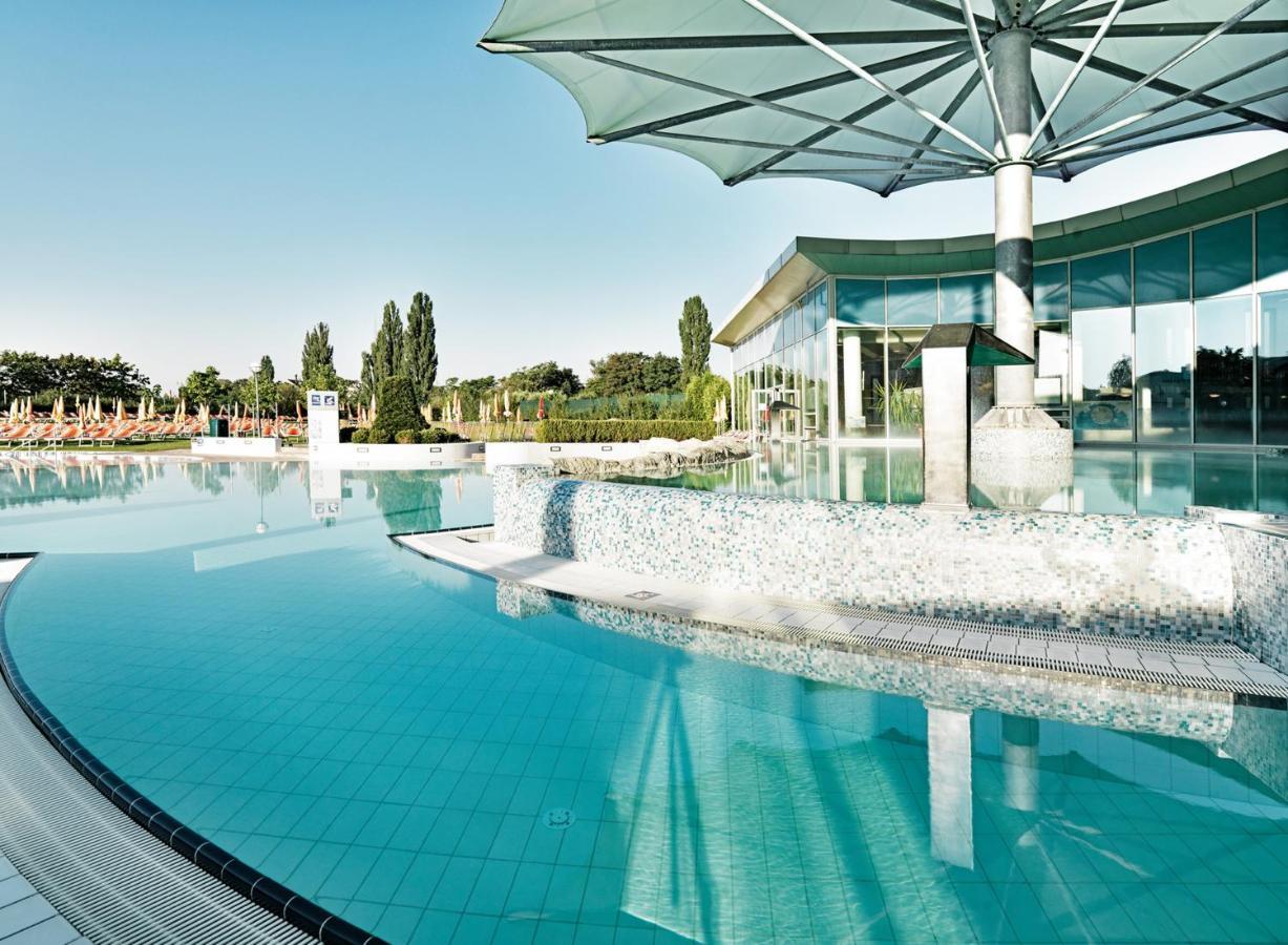 Therme Laa - Hotel&Silent Spa Laa an der Thaya Buitenkant foto